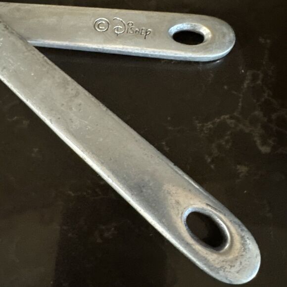 Vintage Disney Mickey Mouse Hands Cast Aluminum Salad Tongs Mixer Spoons Metal - Picture 4 of 8